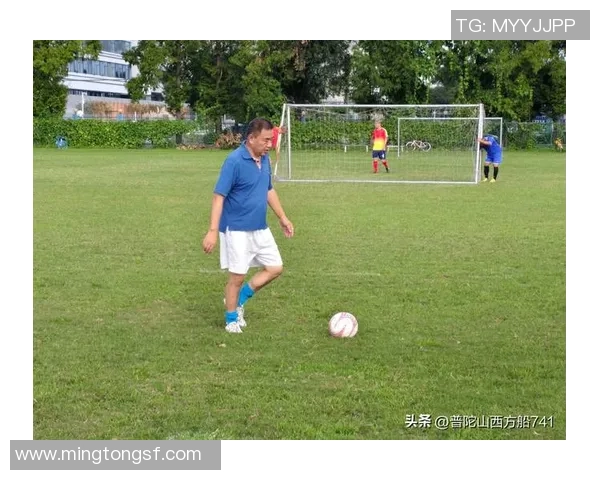 足球球员兄弟情深：那些在绿茵场上并肩作战的传奇兄弟们